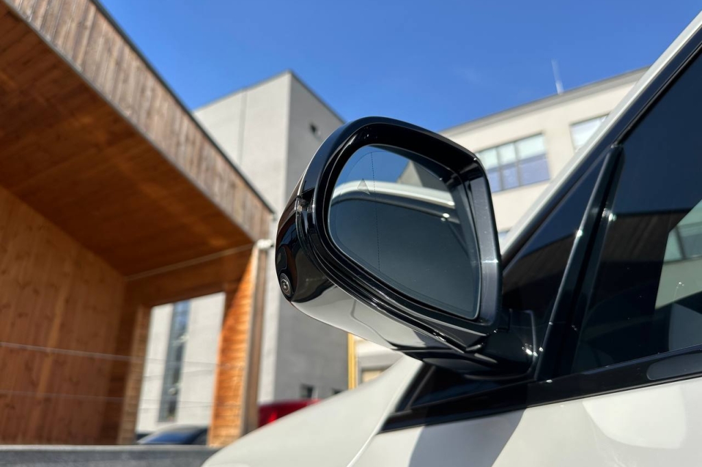 BMW X7 M50d 2020 фото 8