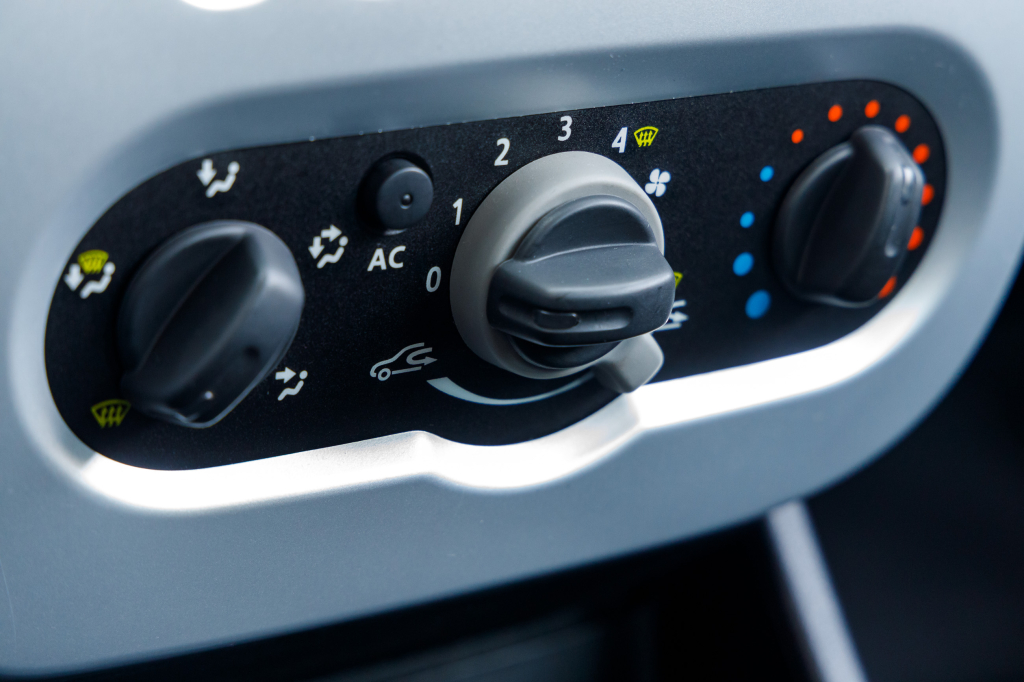 Dacia Logan 2009 photo 17