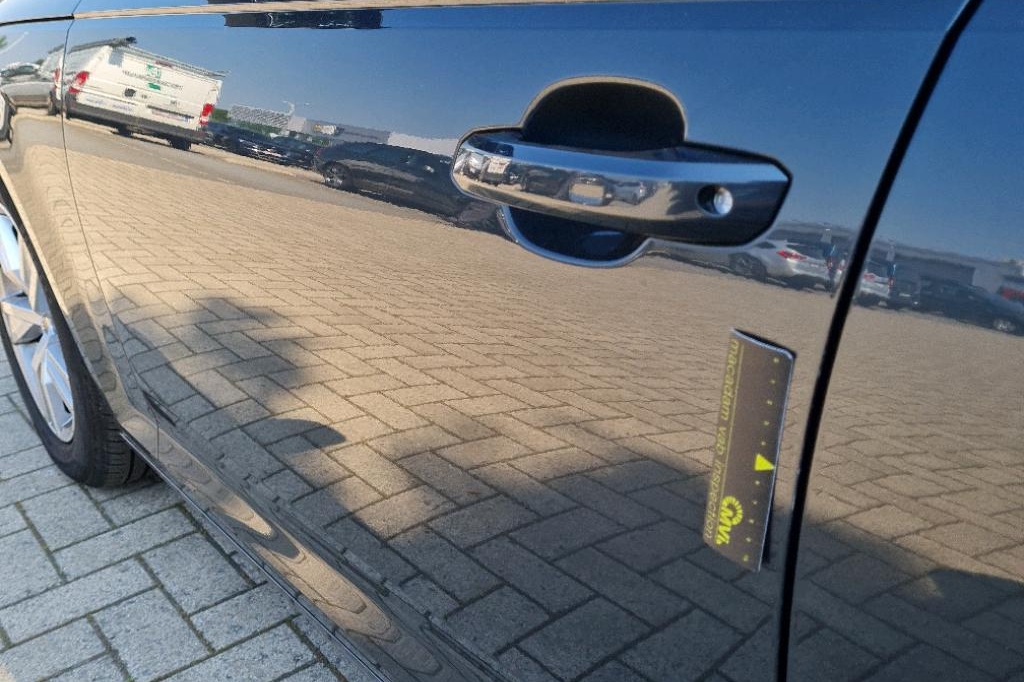 Audi A4 Avant 2016 фото 10