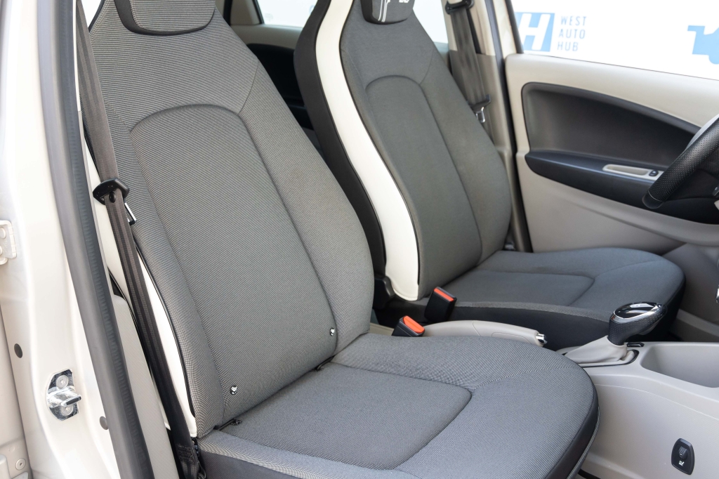 Renault Zoe 2016 photo 29