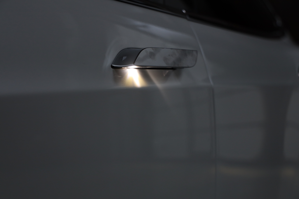 Tesla Model S 2017 фото 41