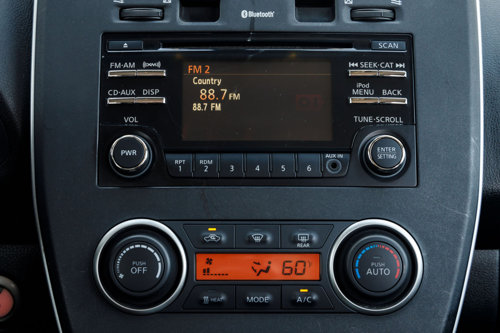 Nissan Leaf 2014 фото 20