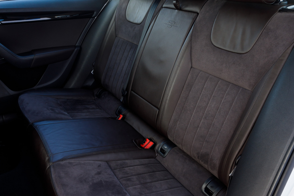 Skoda Octavia Laurin&Klement 2014 photo 34