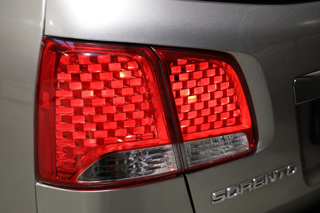 Kia Sorento 2012 photo 7