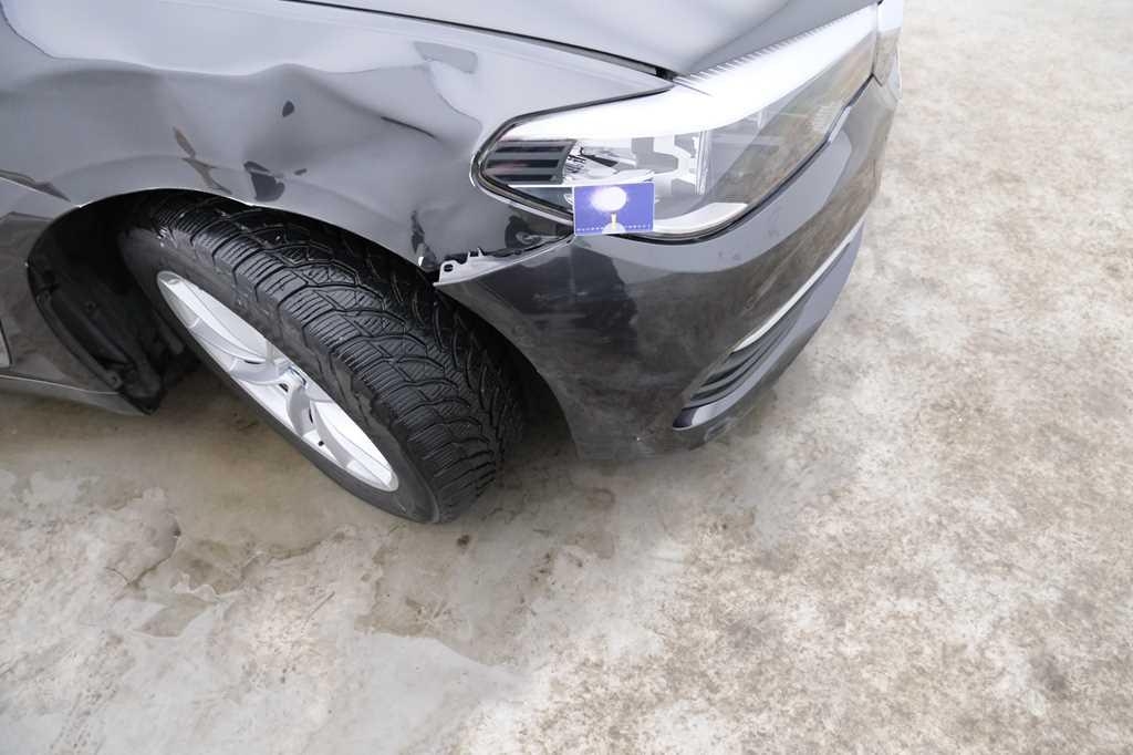 BMW 5 Series 2017 фото 17