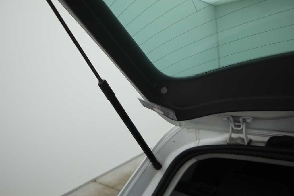 SEAT Leon 2017 photo 23