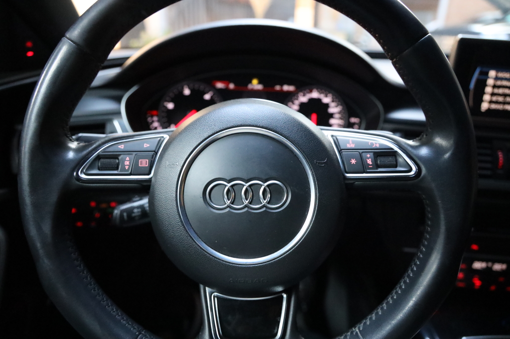 Audi A6 Allroad 2013 фото 18