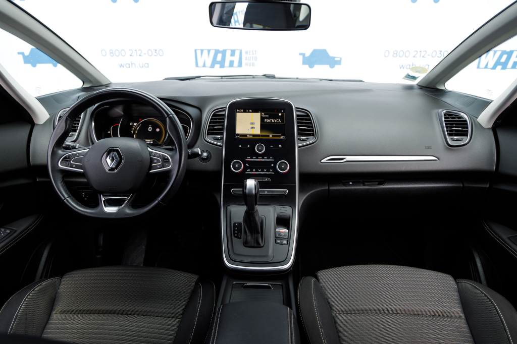 Renault Scenic IV Black Star 2017 фото 13