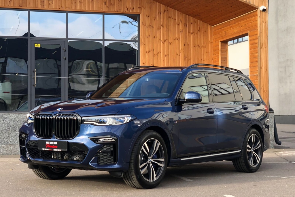 BMW X7 30D 2021 фото 1