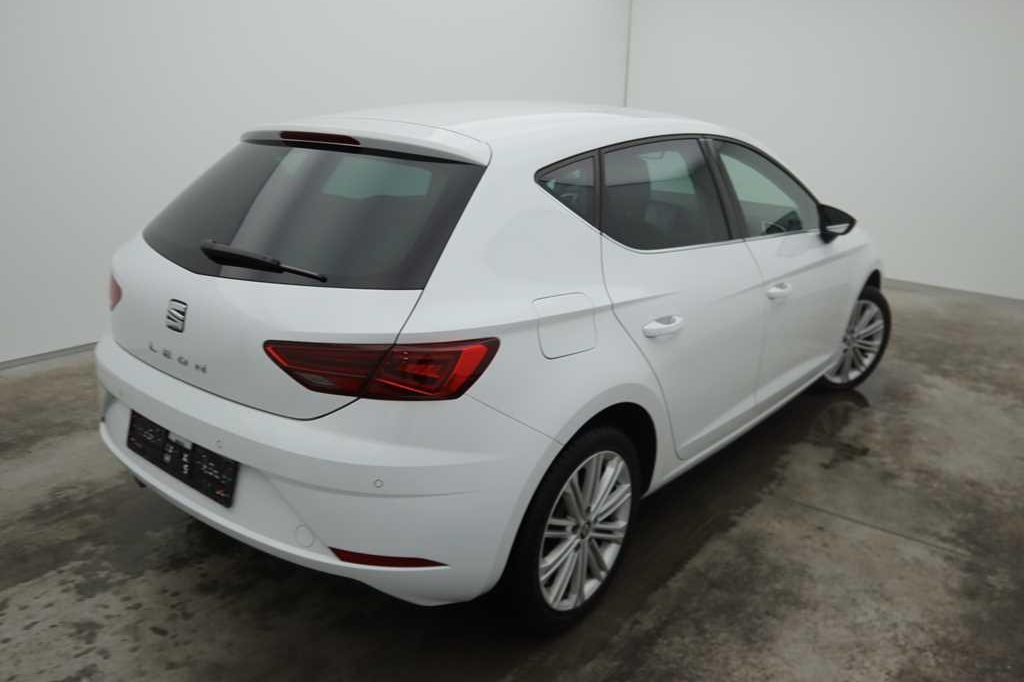 SEAT Leon 2017 photo 8