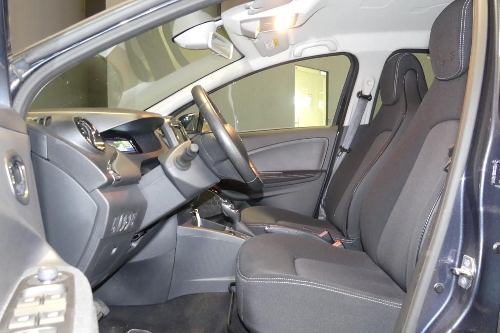 Renault Zoe 2018 фото 2