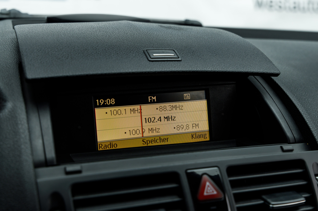 Mercedes-Benz C 220 Avantgarde 2008 photo 21