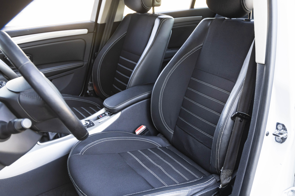 Renault Laguna 2014 фото 14