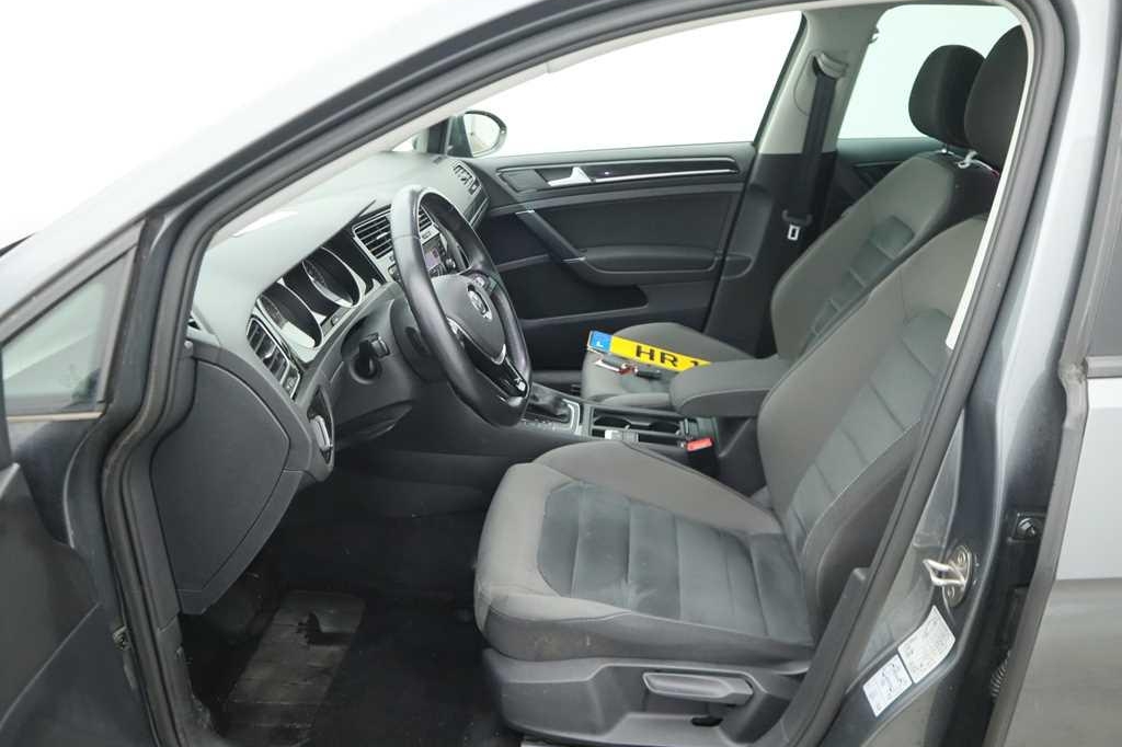 Volkswagen Golf 2018 photo 5