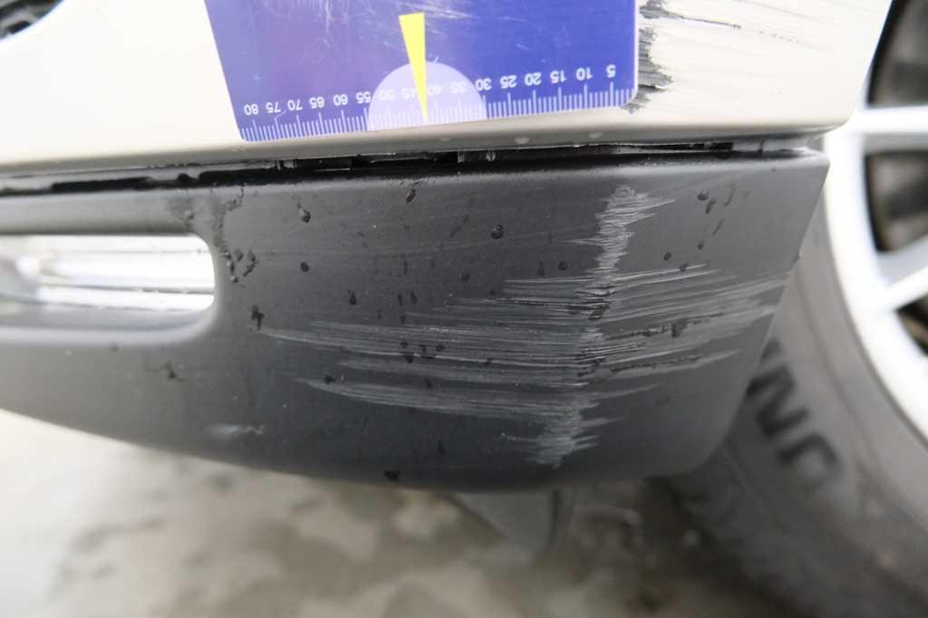 Jaguar F-Pace 2016 фото 28