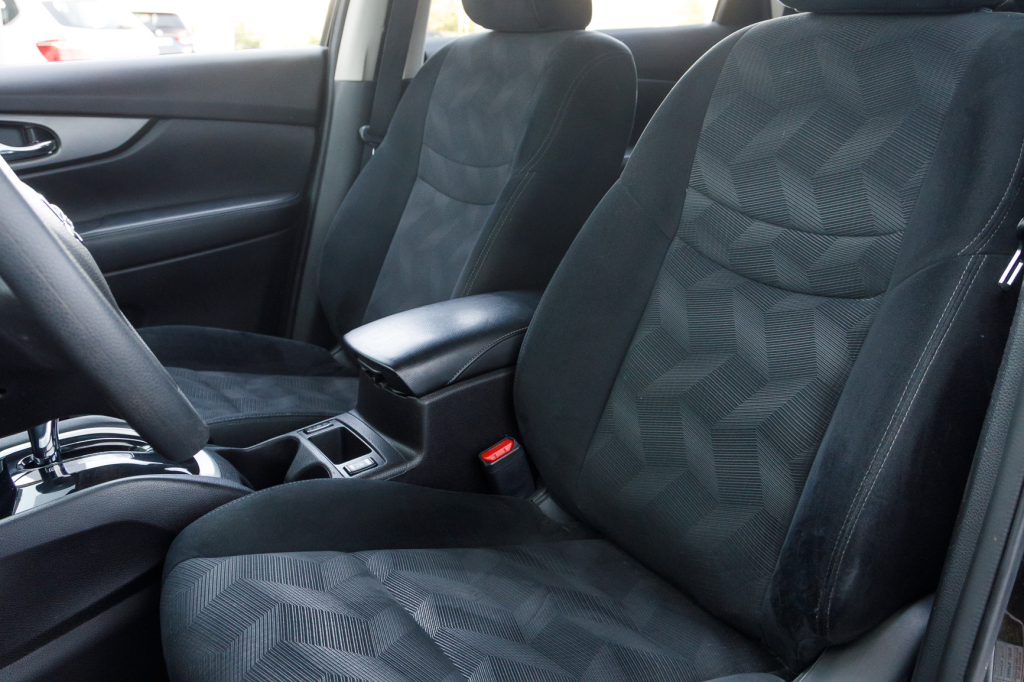 Nissan Rogue SV AWD 2014 photo 16