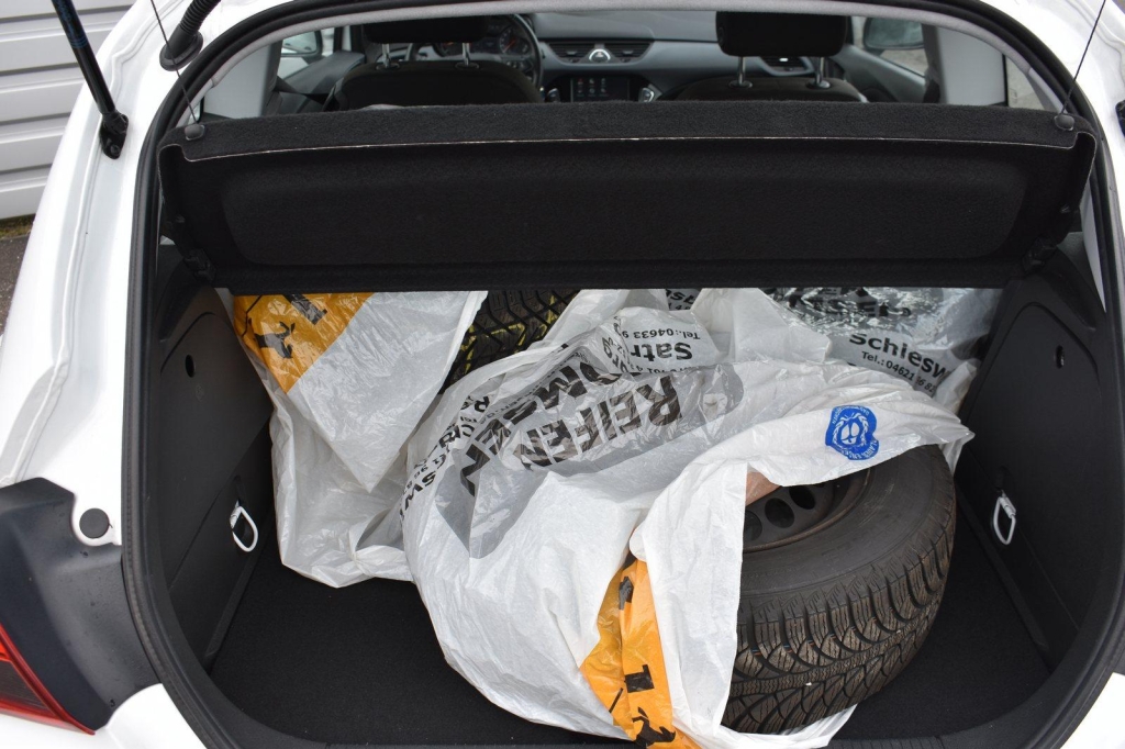 Opel Corsa 2019 photo 2