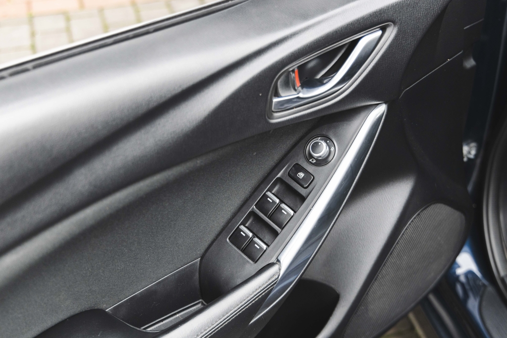 Mazda 6 2015 фото 22