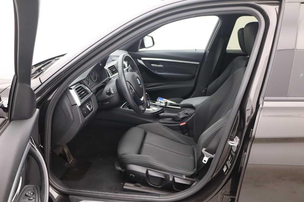 BMW 3er Touring 2017 photo 2