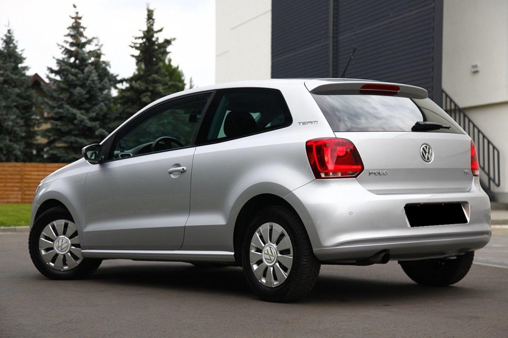 Volkswagen Polo 2010 фото 3