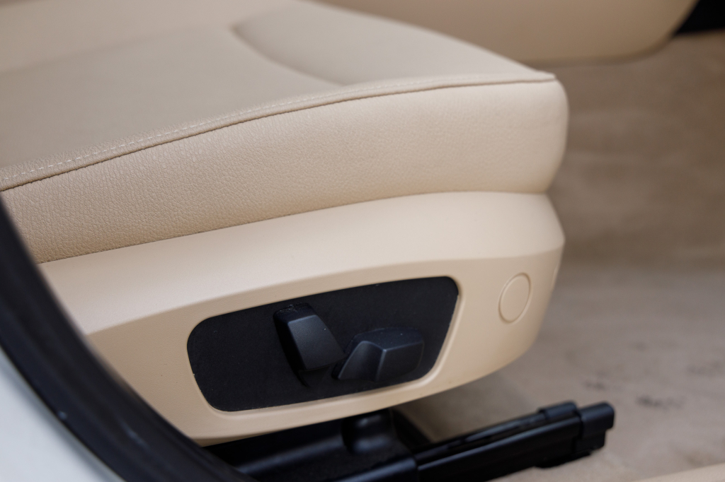 BMW X1 28I 2013 фото 26