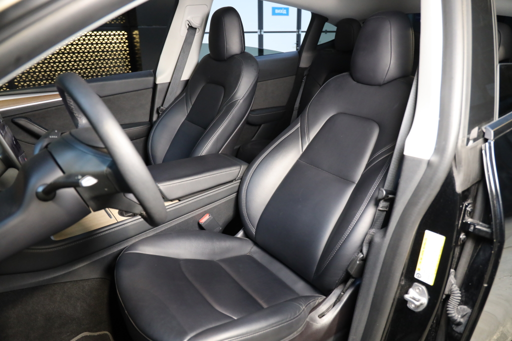 Tesla Model Y 2022 photo 28