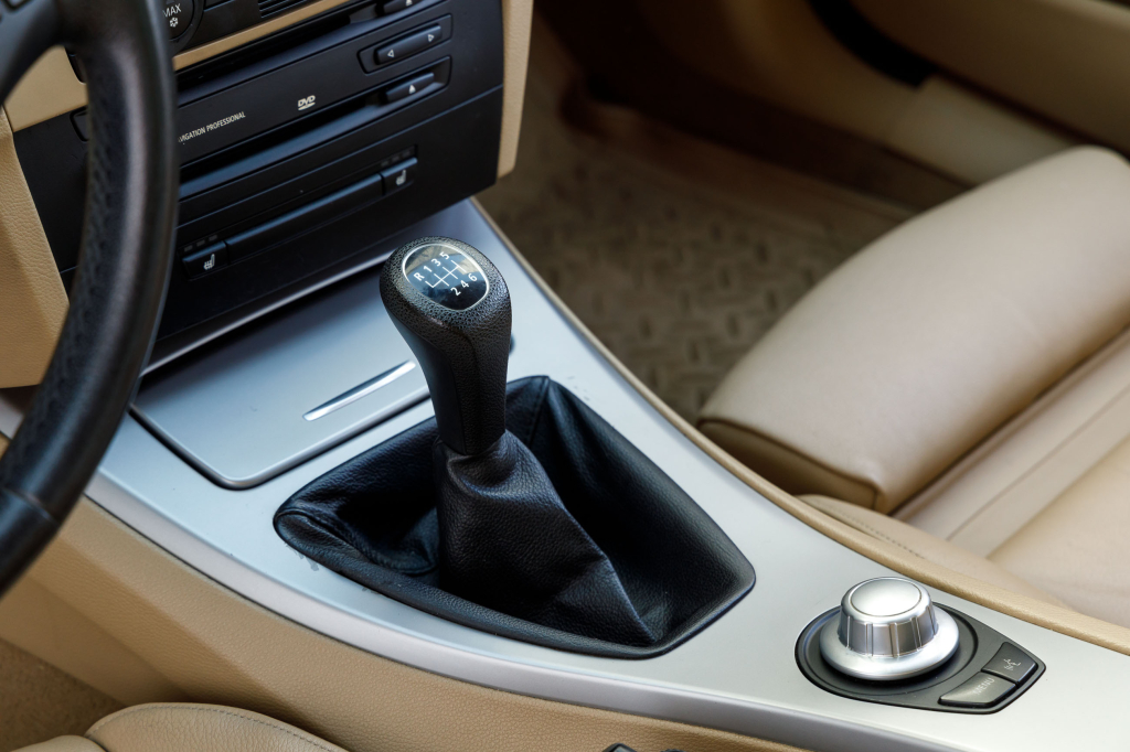 BMW 320 2005 фото 24