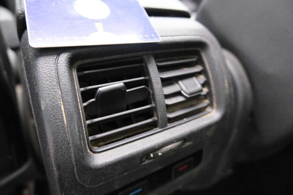 Volkswagen Touran 2017 фото 11