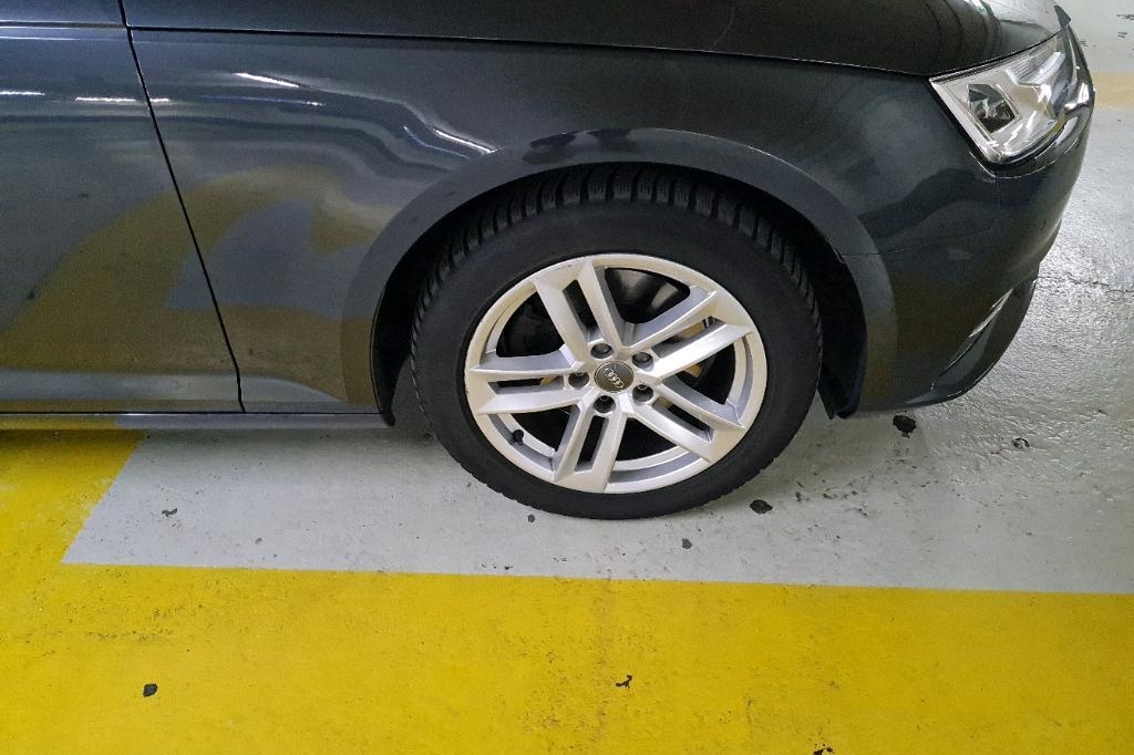 Audi A4 Avant 2016 фото 17