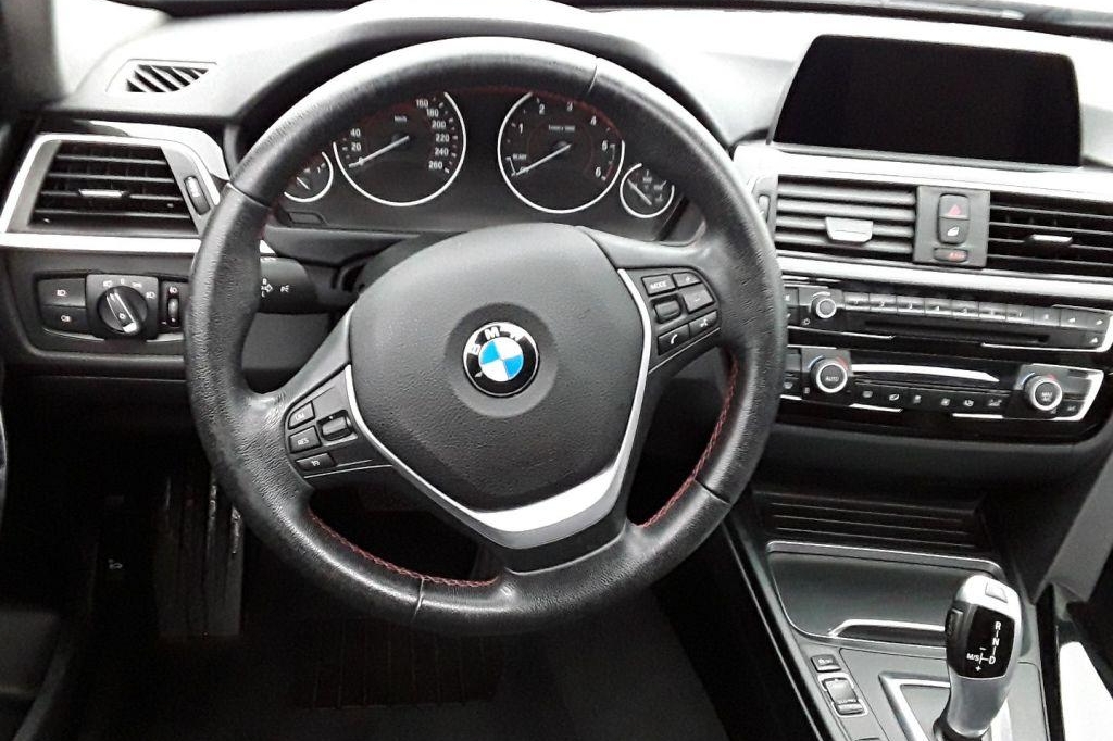 BMW 3er Touring 2017 фото 2