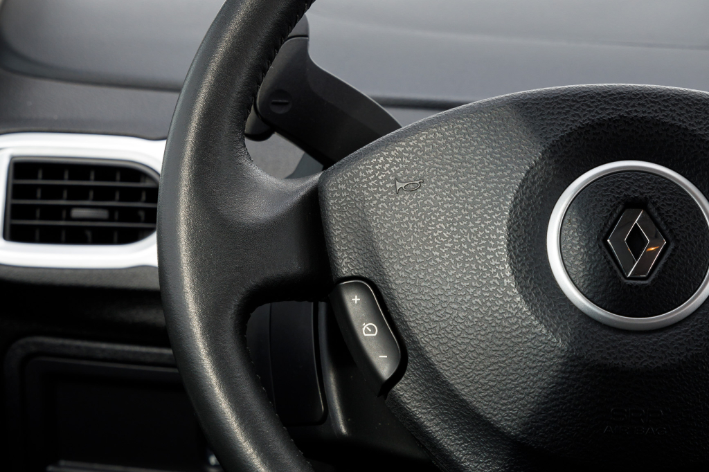 Renault Modus 2008 photo 16