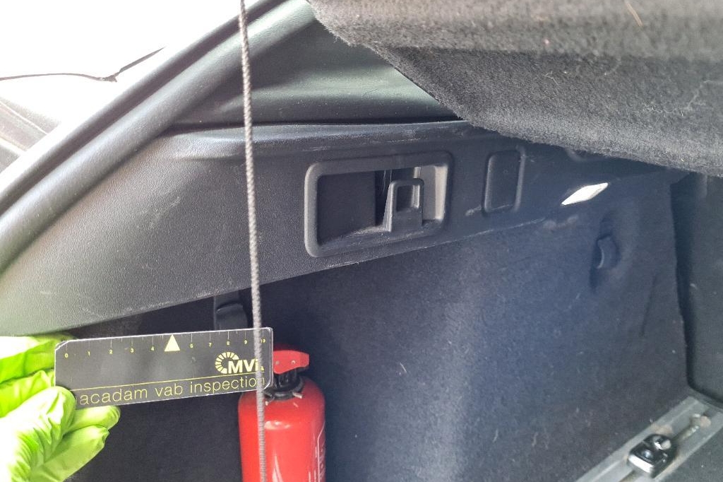 Jaguar F-Pace 2018 photo 38