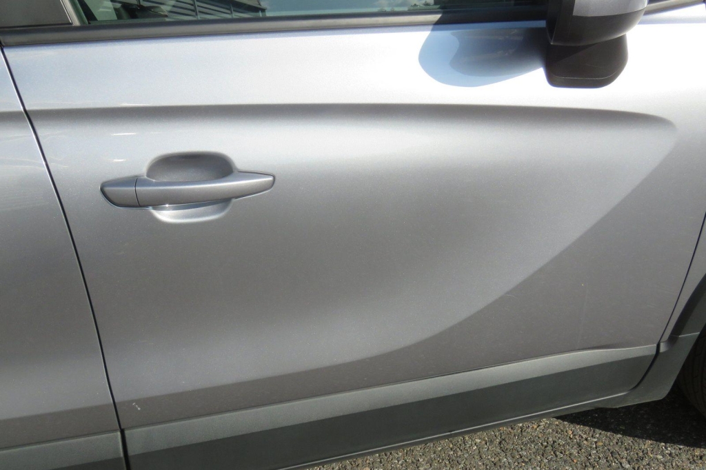 Opel Crossland X 2020 фото 15