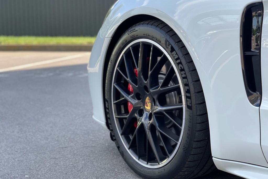 Porsche Panamera TURBO 2016 фото 2