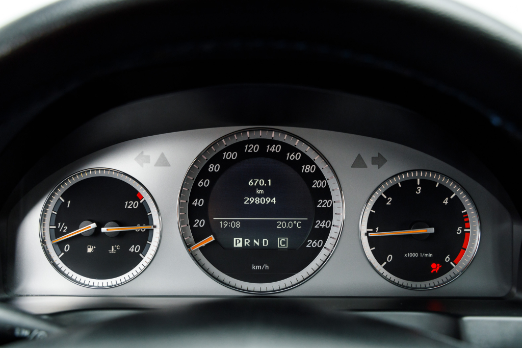 Mercedes-Benz C 220 Avantgarde 2008 photo 26