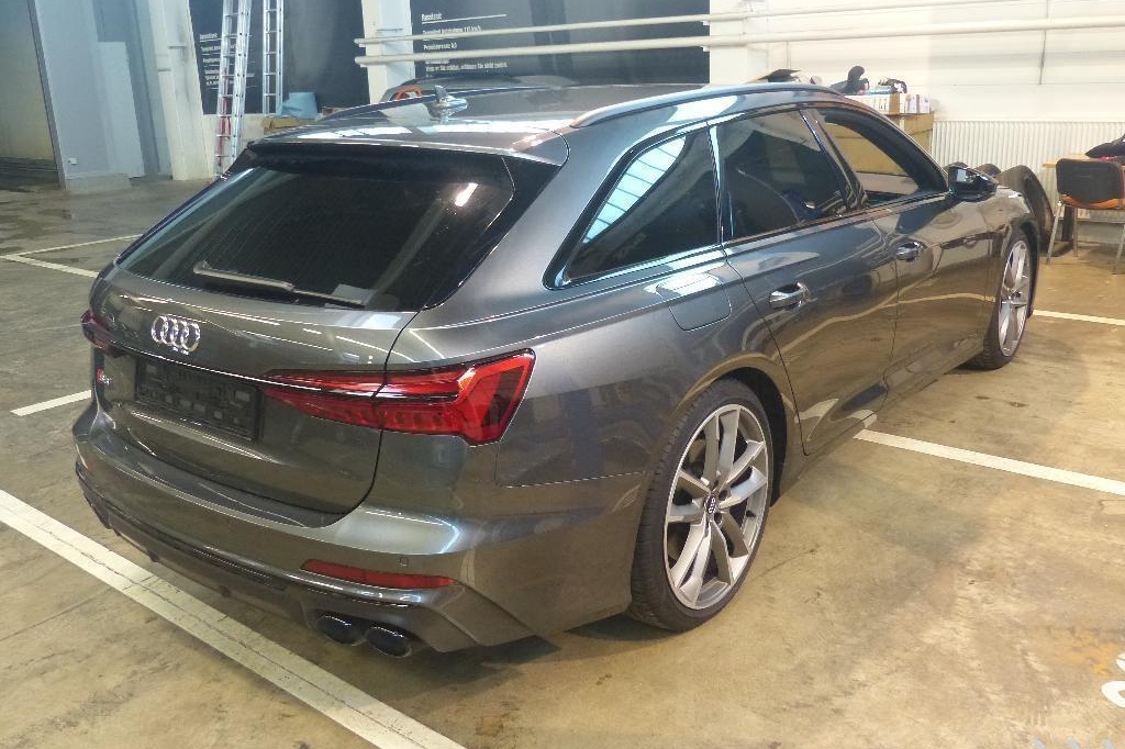Audi S6 Avant 2020 photo 6