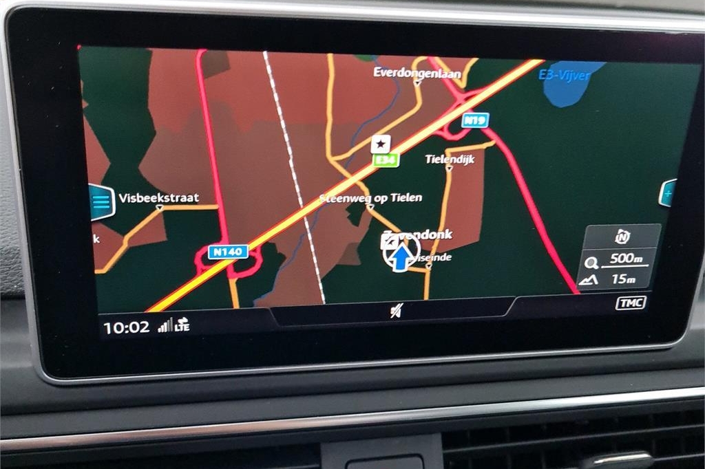 Audi A4 Avant 2016 фото 4