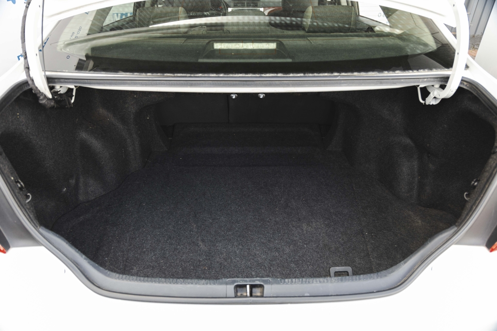 Toyota Camry 2013 photo 28