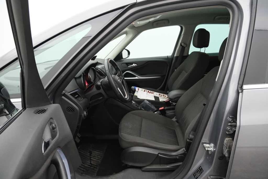 Opel Zafira Tourer 2016 фото 4