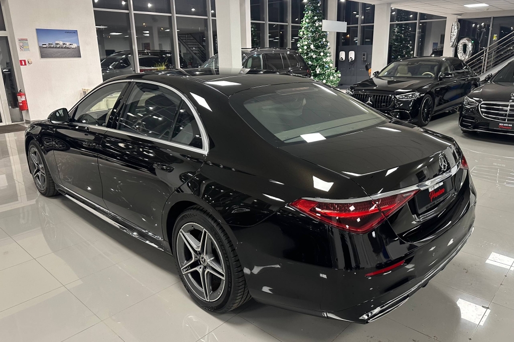 Mercedes-Benz S-Class 580 Long 4MATIC 2022 photo 3