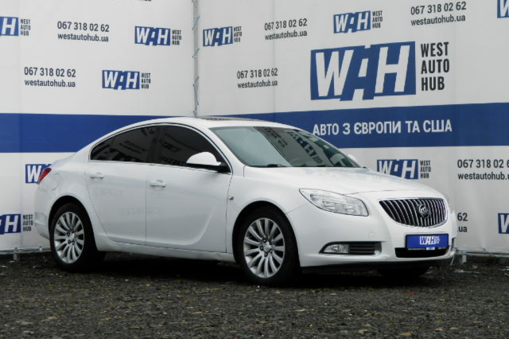 Buick Regal 2010 photo 2