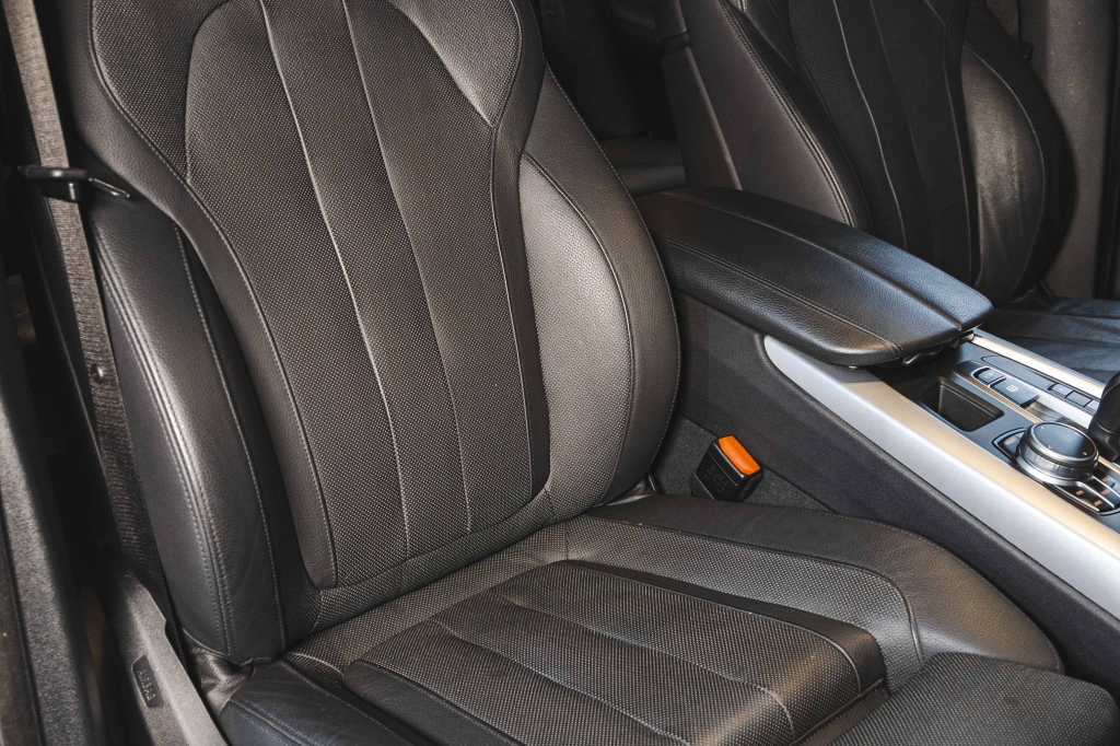 BMW X5 2016 фото 31