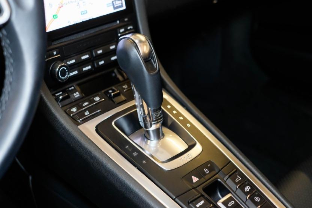 Porsche Boxster 2019 фото 11