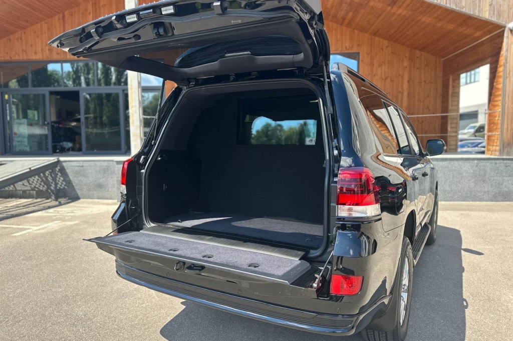 Toyota Land Cruiser 200 GUARD B6 2018 фото 27