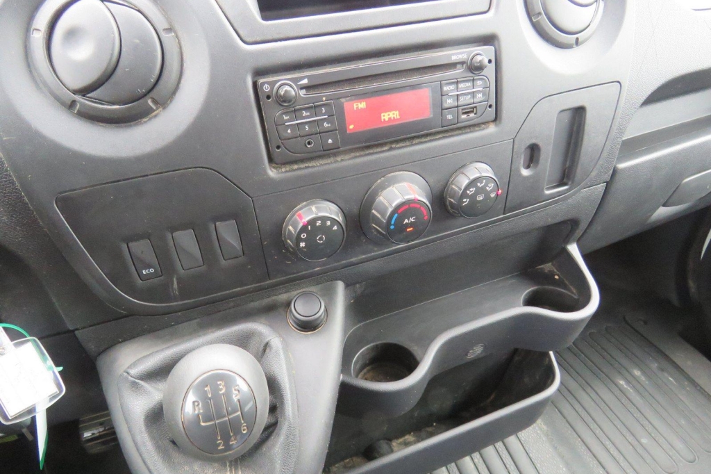 Renault Master 2017 фото 1