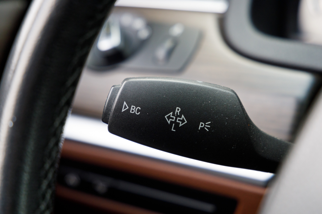 BMW 535 GT 2013 фото 20