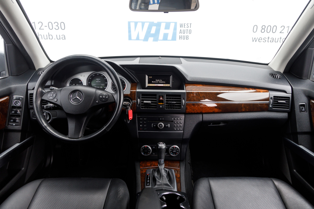 Mercedes-Benz GLK 350 2012 photo 1
