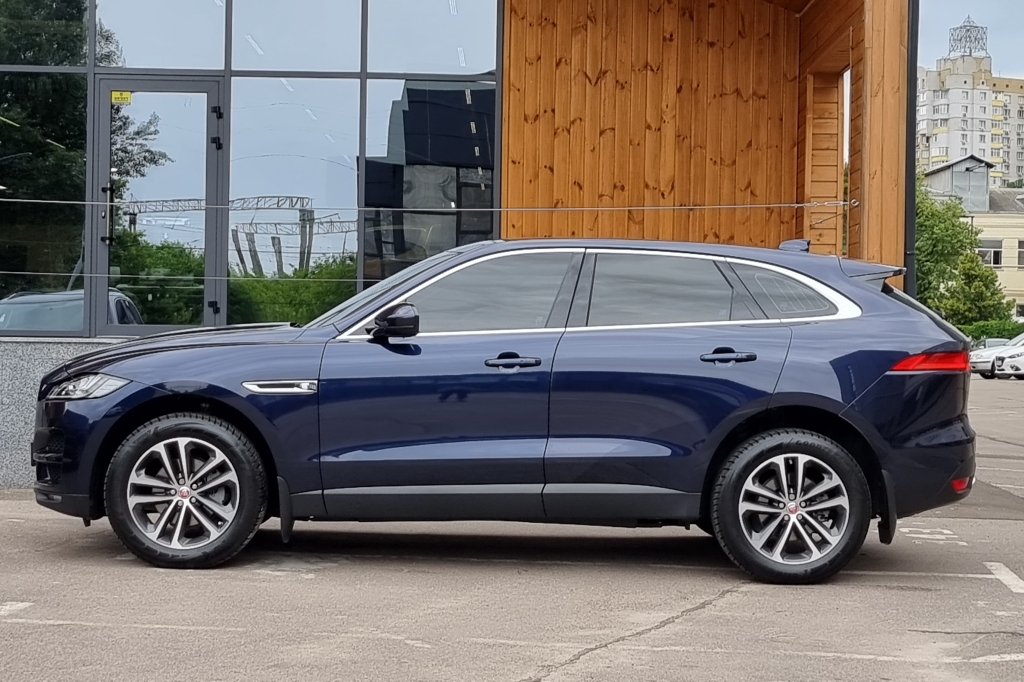 Jaguar F-Pace 2018 photo 3