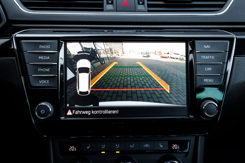 Skoda Superb Laurin & Klement 4x4 2015 фото 24