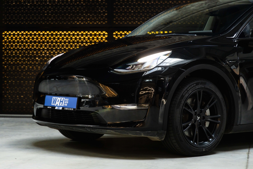 Tesla Model Y Long Range Dual Motor 2022 фото 1
